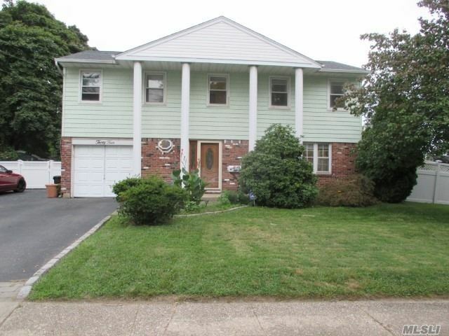 34 Carto Circle  Deer Park NY 11729 photo