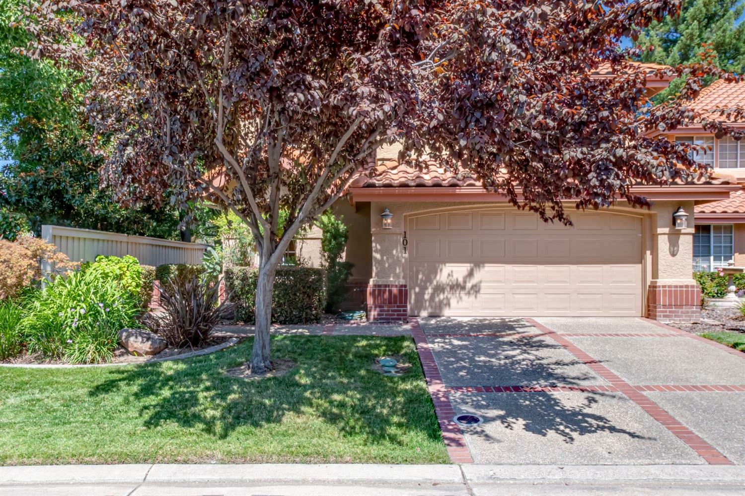 101 Cool Springs Court  Folsom CA 95630 photo