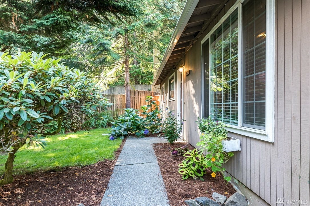 Property Photo:  14110 Meridian Dr SE  WA 98208 