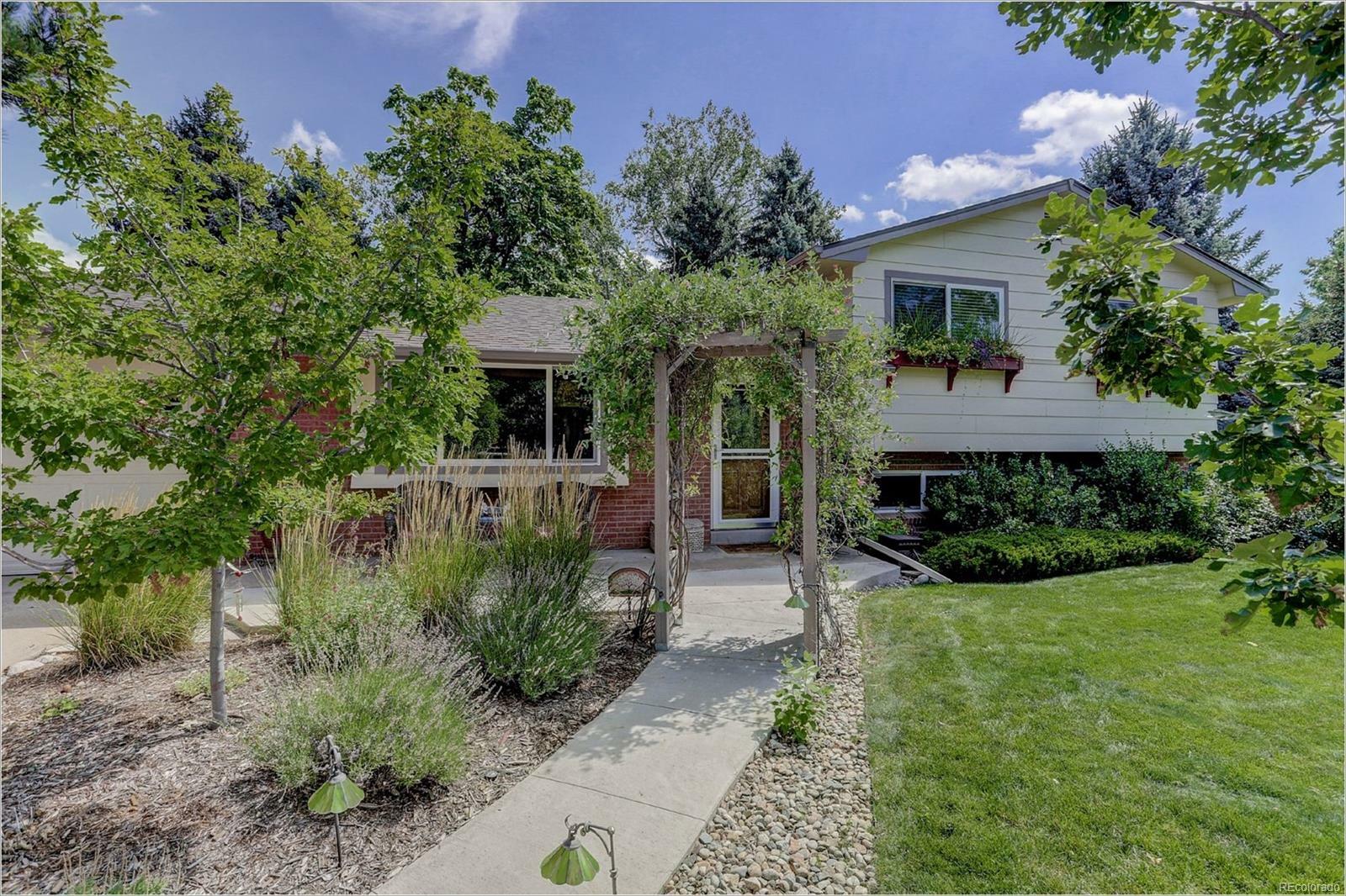 Property Photo: 7564 Moore Court CO 80005