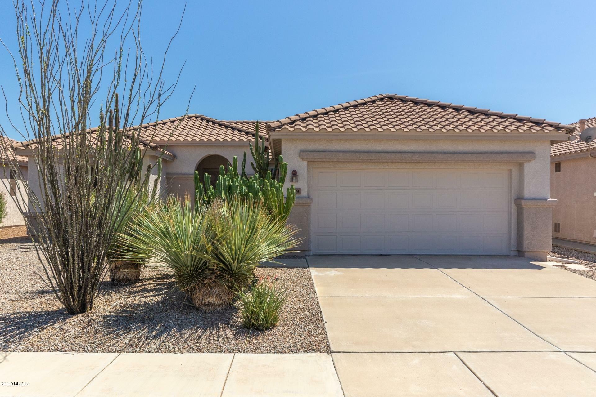 Property Photo:  7719 W Mission Canyon Place  AZ 85743 