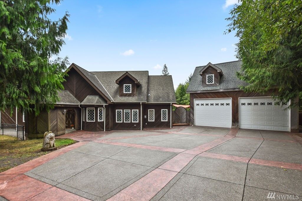 Property Photo: 4237 Mt Brynion Rd WA 98626