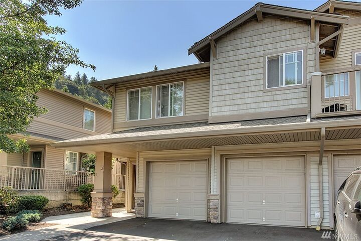 Property Photo: 15325 SE 155th Place G1 WA 98058