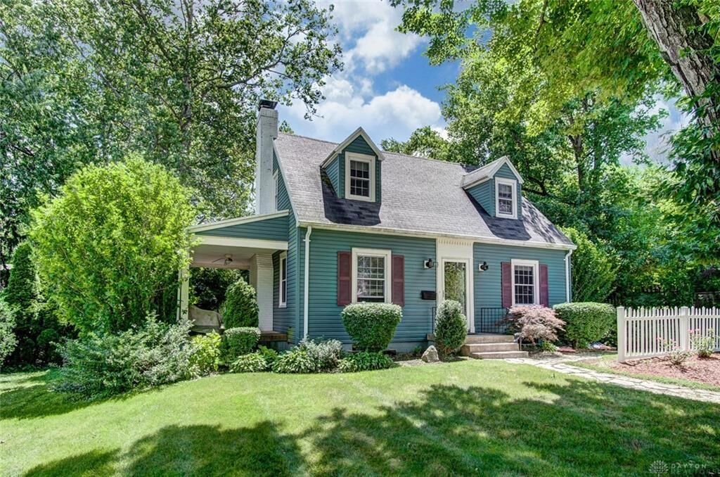 Property Photo: 1518 Crestview Drive OH 45504