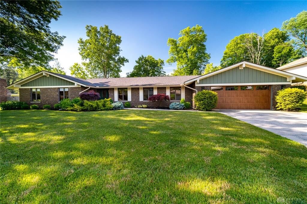 Property Photo: 969 Rayberta Drive OH 45377