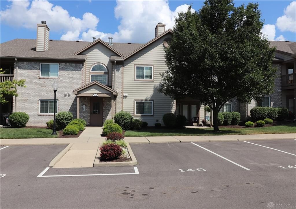 Property Photo: 1820 Piper Lane 104 OH 45440