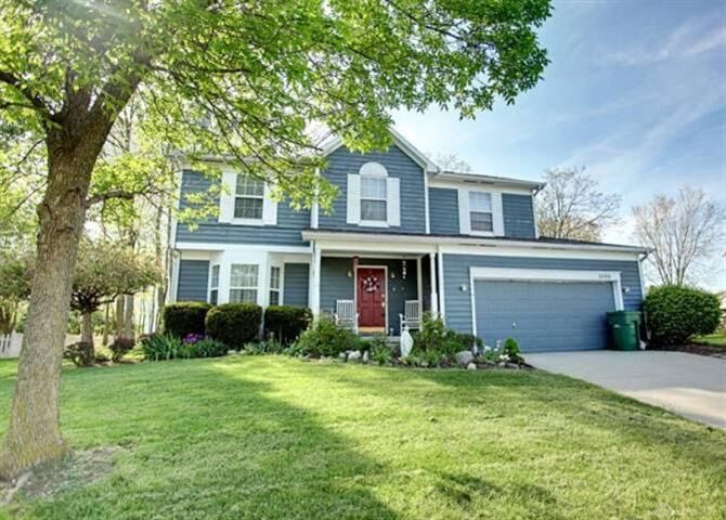 Property Photo:  1889 Glen Meadow Way  OH 45432 