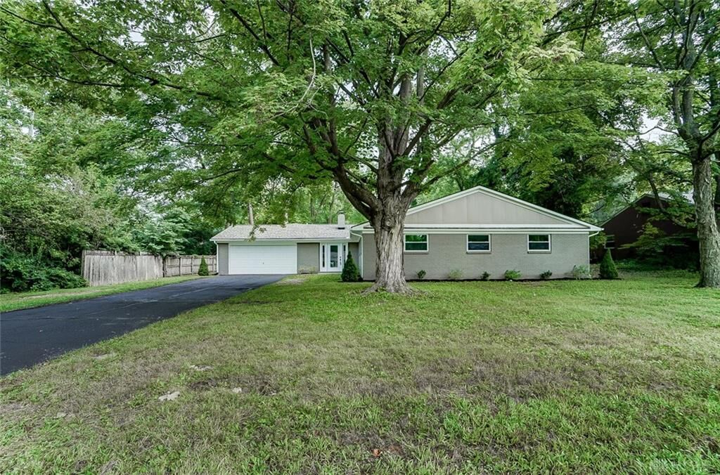 Property Photo: 165 Shadybrook Drive OH 45459