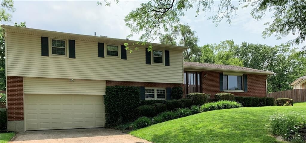 Property Photo: 6906 Morrow Drive OH 45415