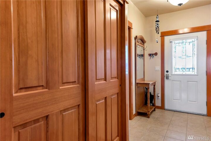 Property Photo: 7714 Birch Bay Dr 100 WA 98230