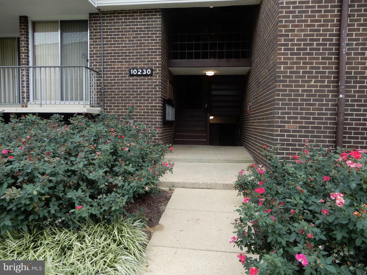 Property Photo: 10230 Prince Place 15-105 MD 20774