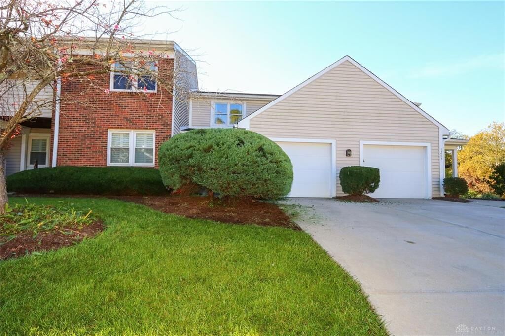 Property Photo: 1261 Ebenezer Road OH 45233
