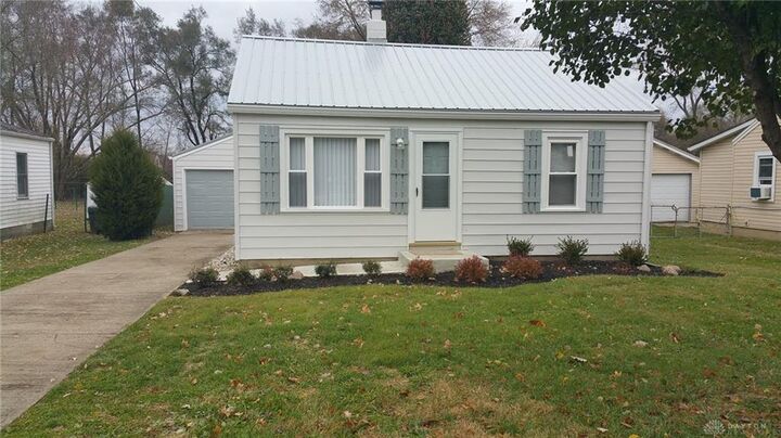 4005 Vannest Avenue  Middletown OH 45042 photo