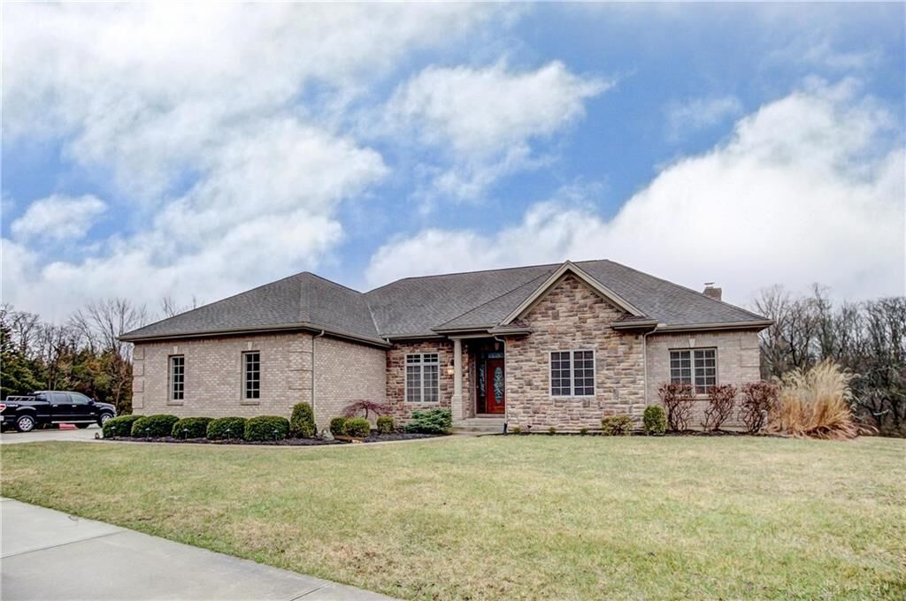 Property Photo: 2820 Merrill Road OH 45414