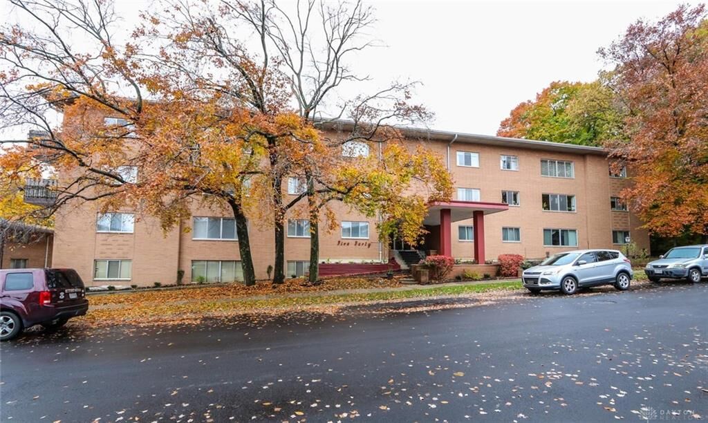 Property Photo: 540 Heather Drive 6 OH 45405