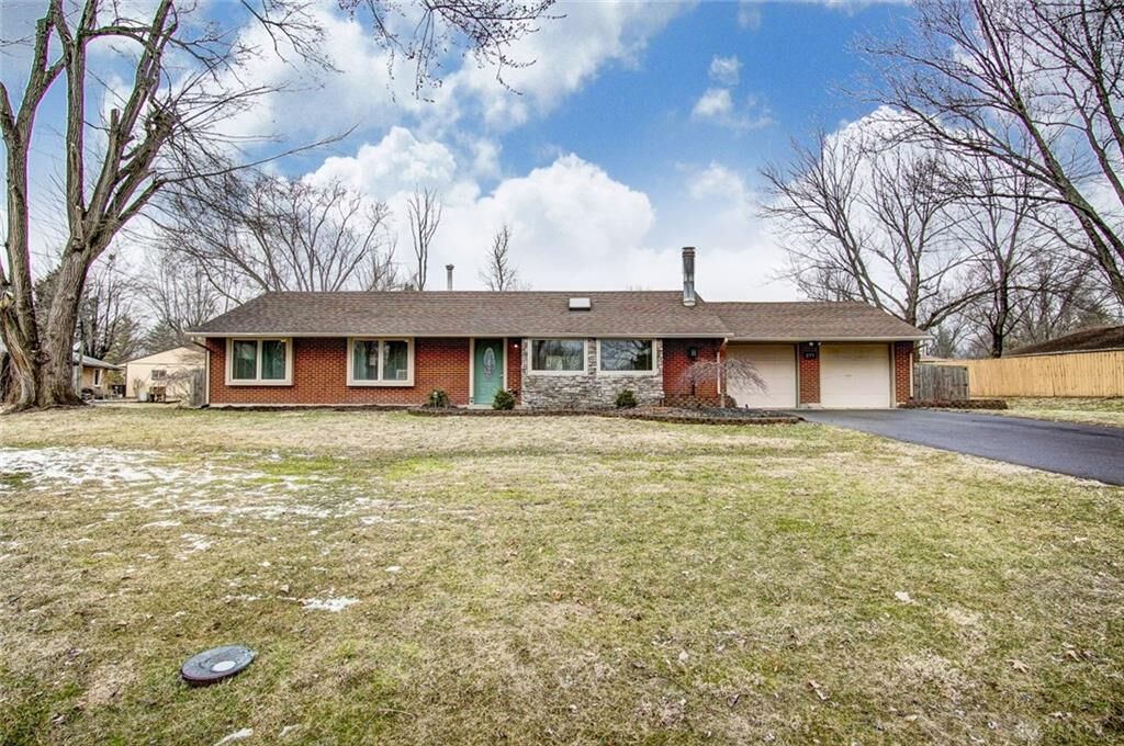 Property Photo: 277 Joy Elizabeth Drive OH 45458