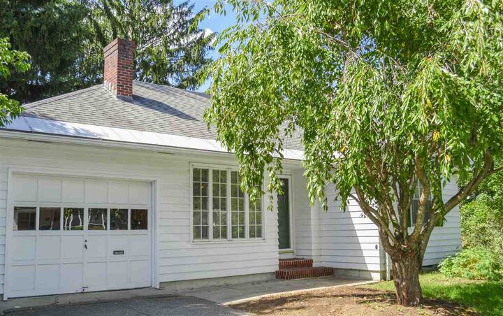 Property Photo: 15 Crescent Street NH 03431