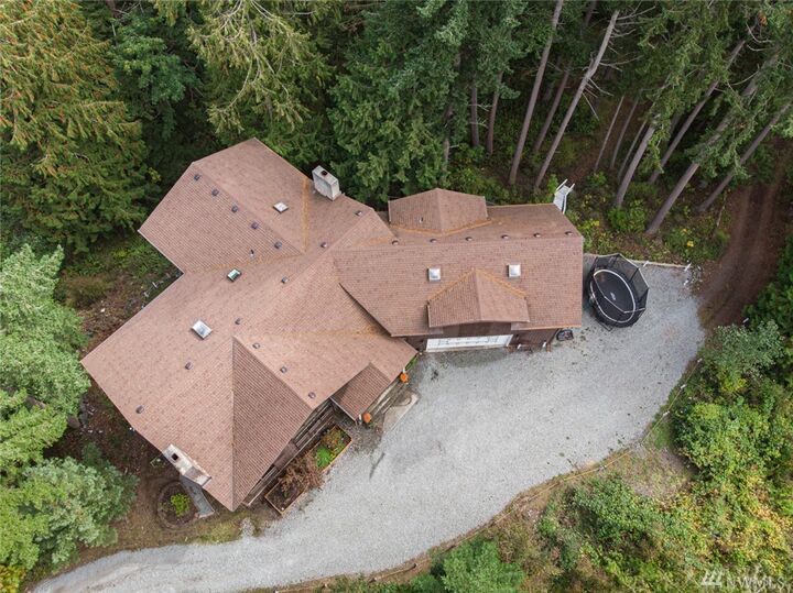 Property Photo: 5618 Heart Lake Place WA 98221