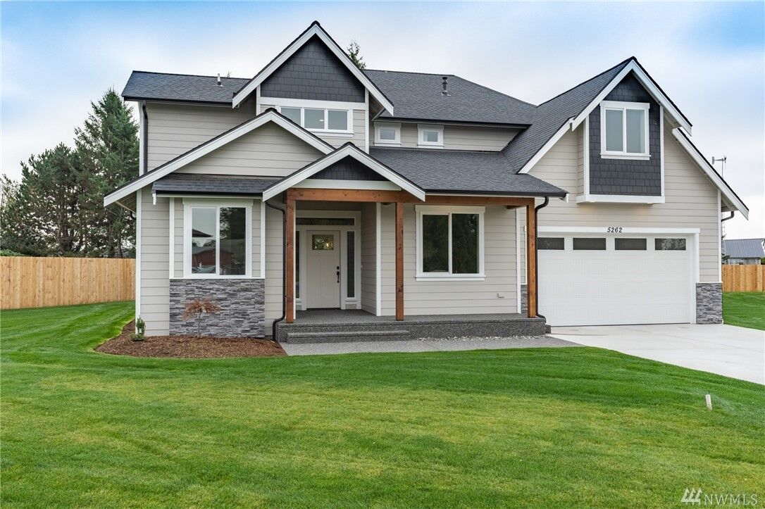 Property Photo: 5262 Saratoga Place WA 98248