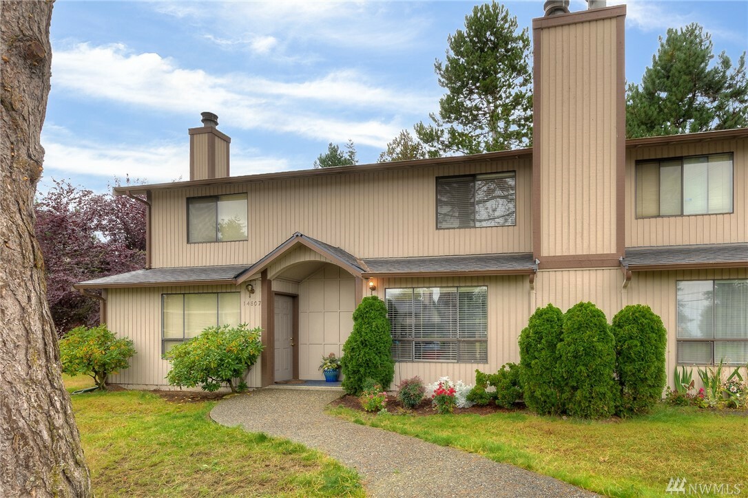 Property Photo:  14805 32nd Place S 27  WA 98168 