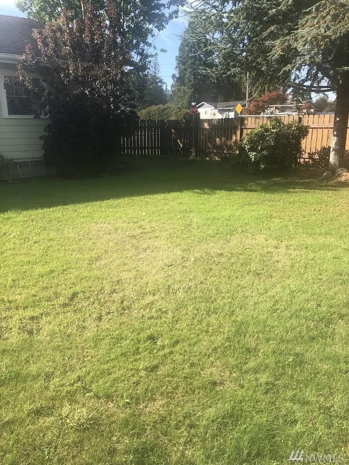 Property Photo:  2732 Yew St  WA 98226 