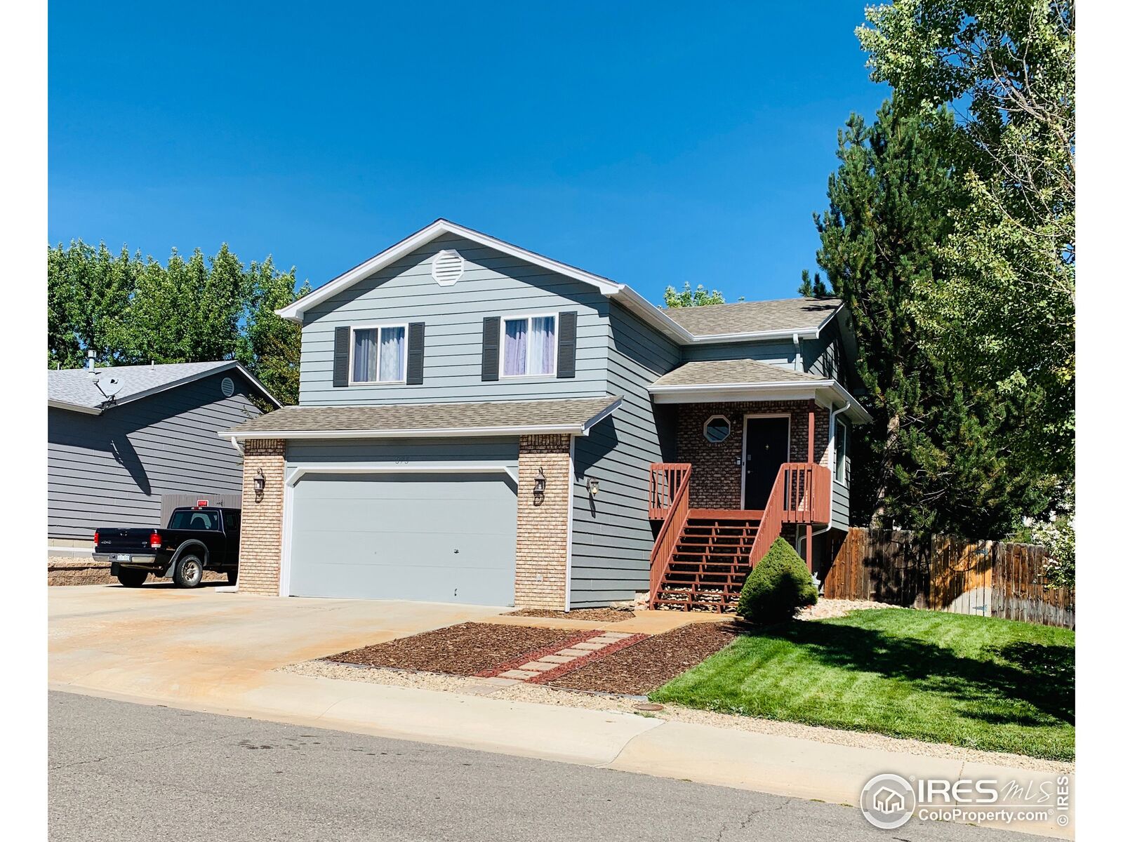 Property Photo:  375 Slippery Elm Pl  CO 80538 