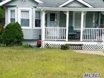Property Photo:  113 Fry Boulevard  NY 11772 