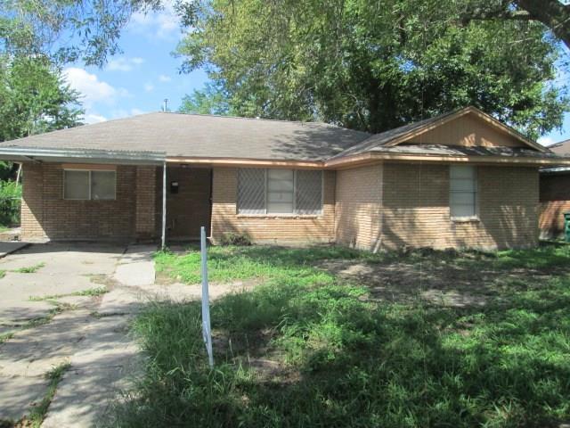 Property Photo: 4315 Howcher Street TX 77047