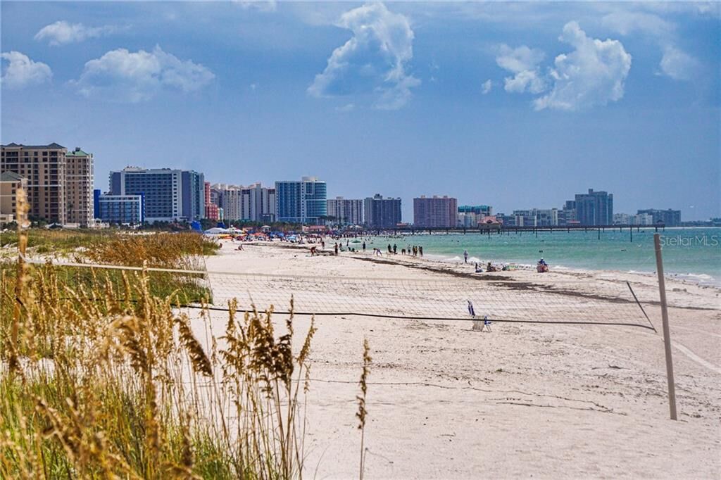 Property Photo: 880 Mandalay Avenue N201 FL 33767