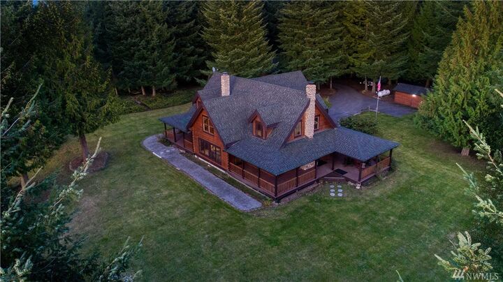 Property Photo:  12615  321st Avenue E  WA 98321 