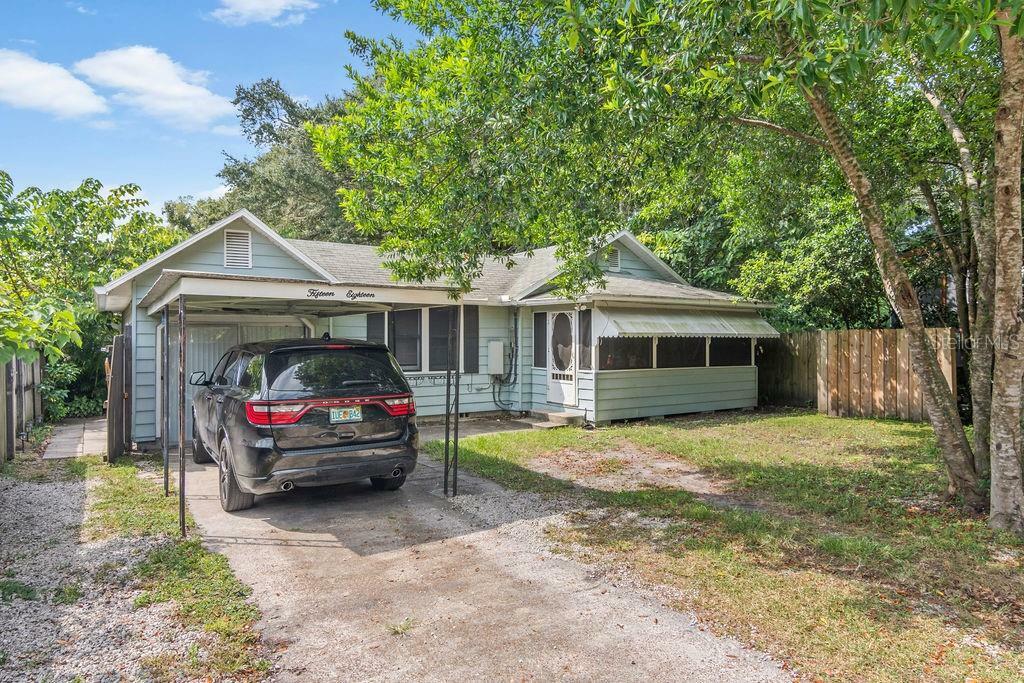 Property Photo:  1518 Cloverlawn Avenue  FL 32806 