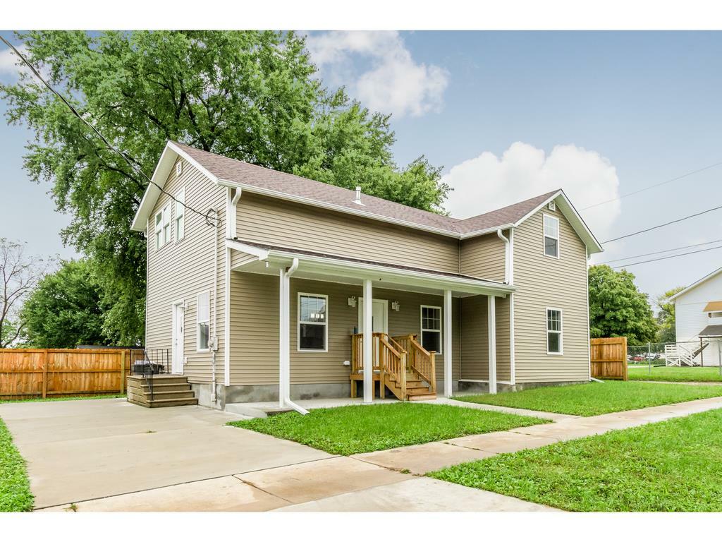 1015 E 13th Street  Des Moines IA 50316 photo