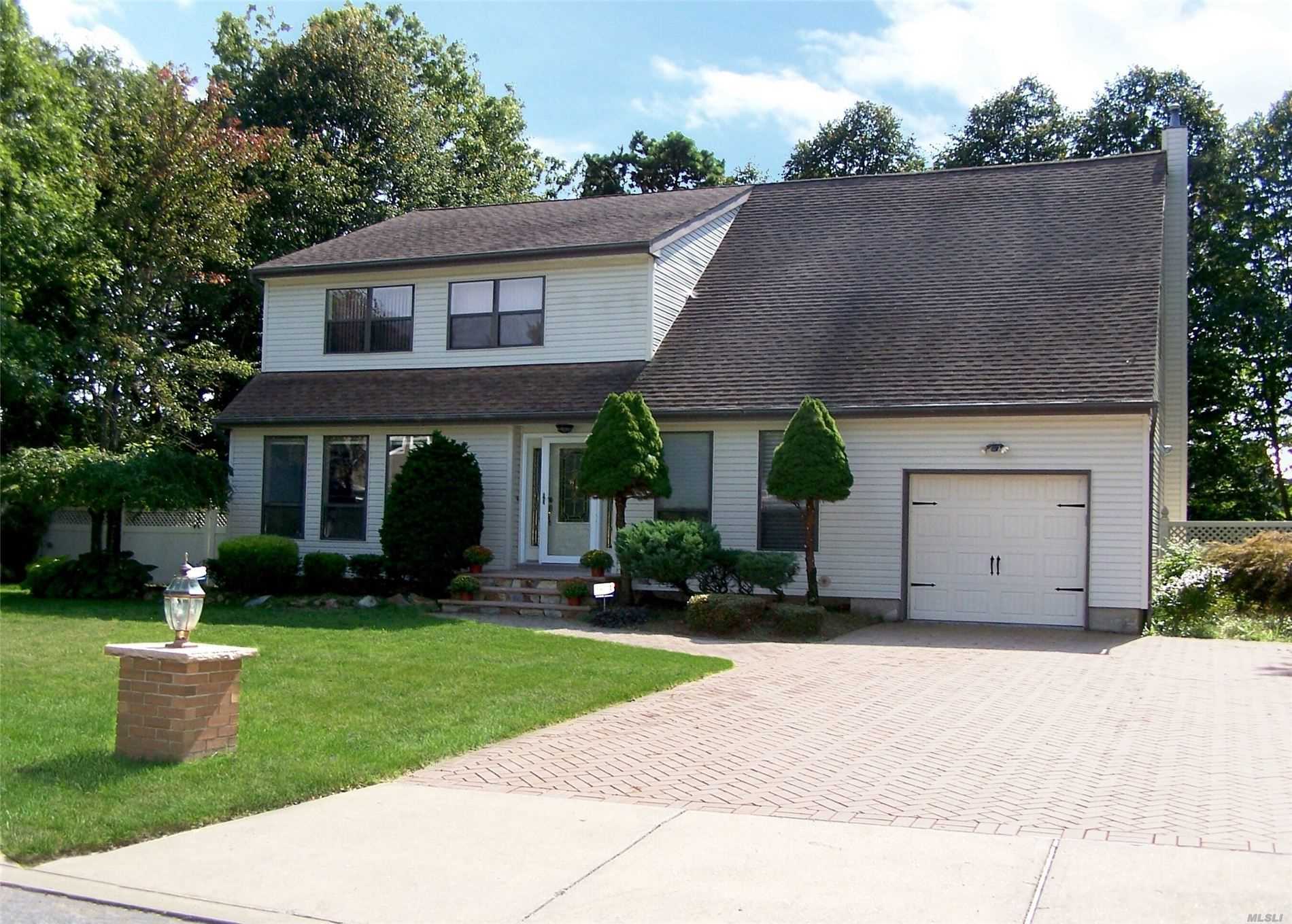 Property Photo:  18 Harmony Drive  NY 11776 