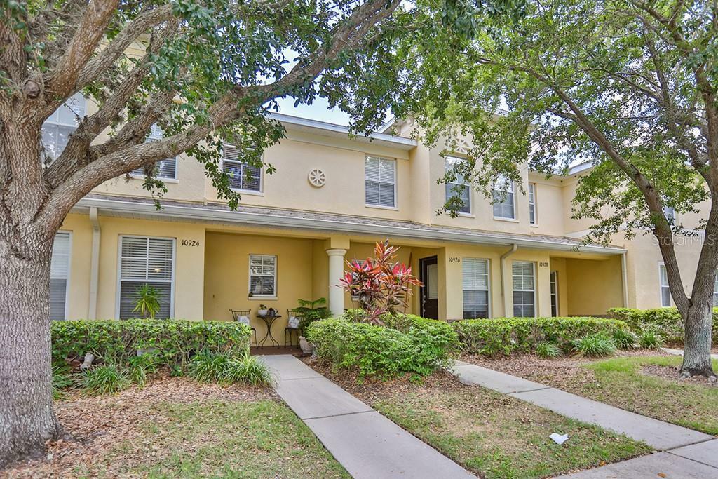 Property Photo:  10924 Brickside Court  FL 33579 