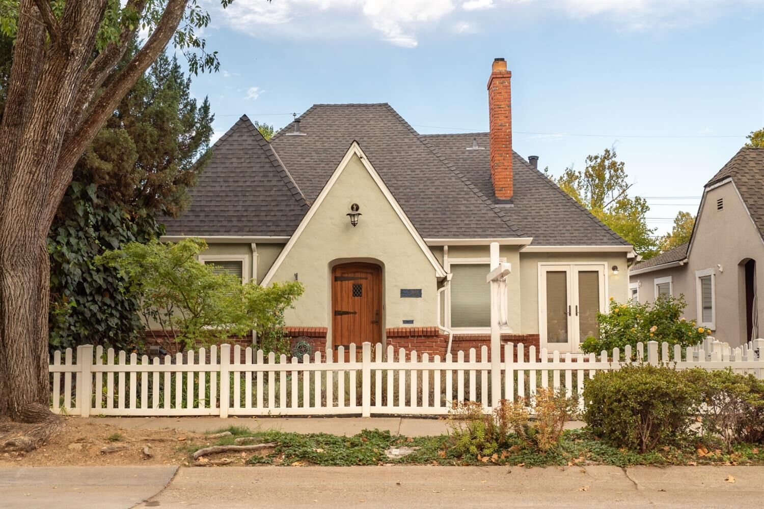 Property Photo:  3648 West Curtis Drive  CA 95818 