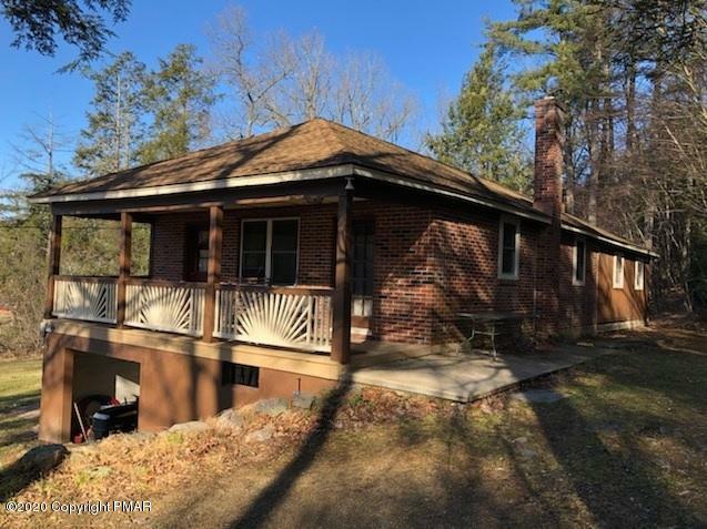 Property Photo:  115 Sam Smith Road  PA 18058 