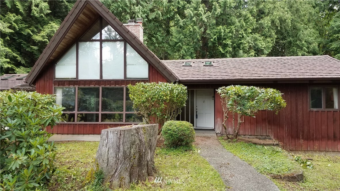 Property Photo:  12508 206th Place SE  WA 98027 