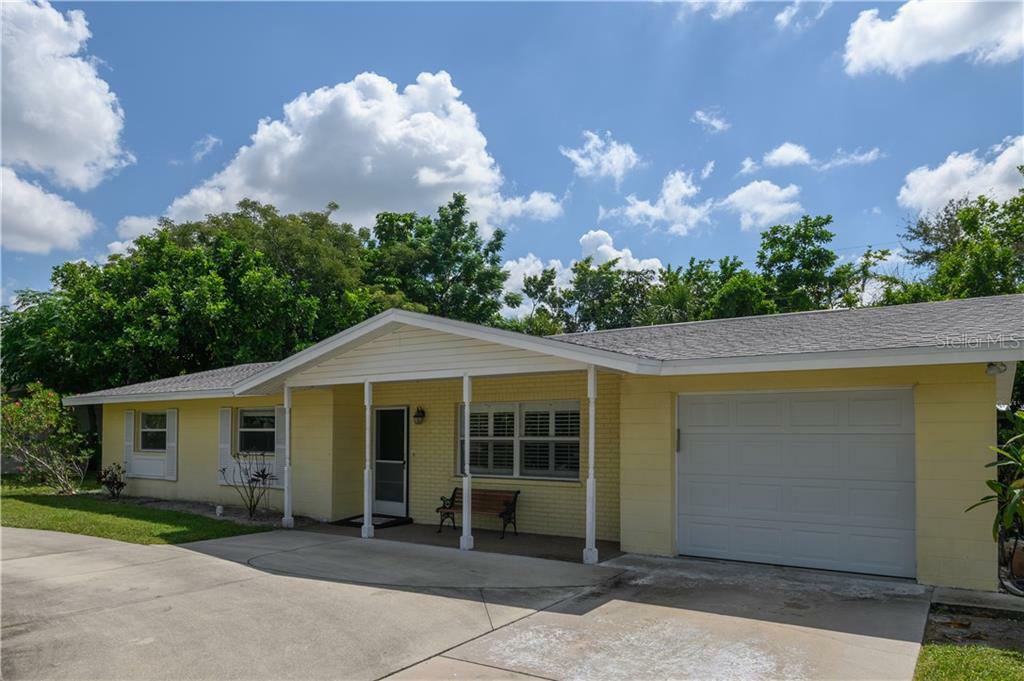 Property Photo:  2436 Constitution Boulevard  FL 34231 