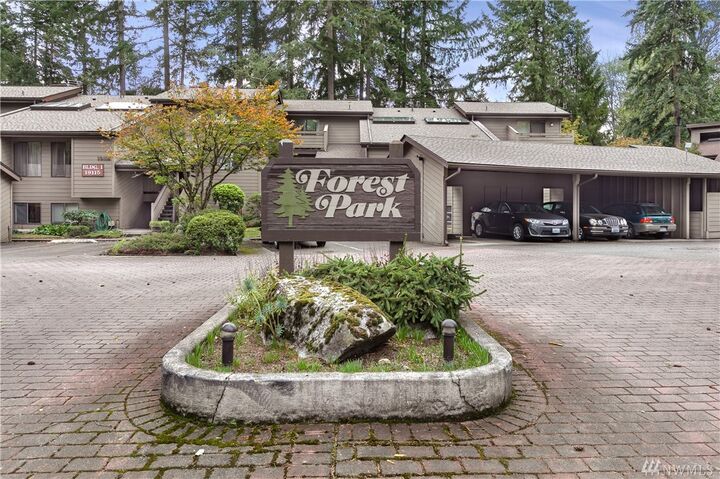 Property Photo: 19115 Ballinger Way NE 101 WA 98155