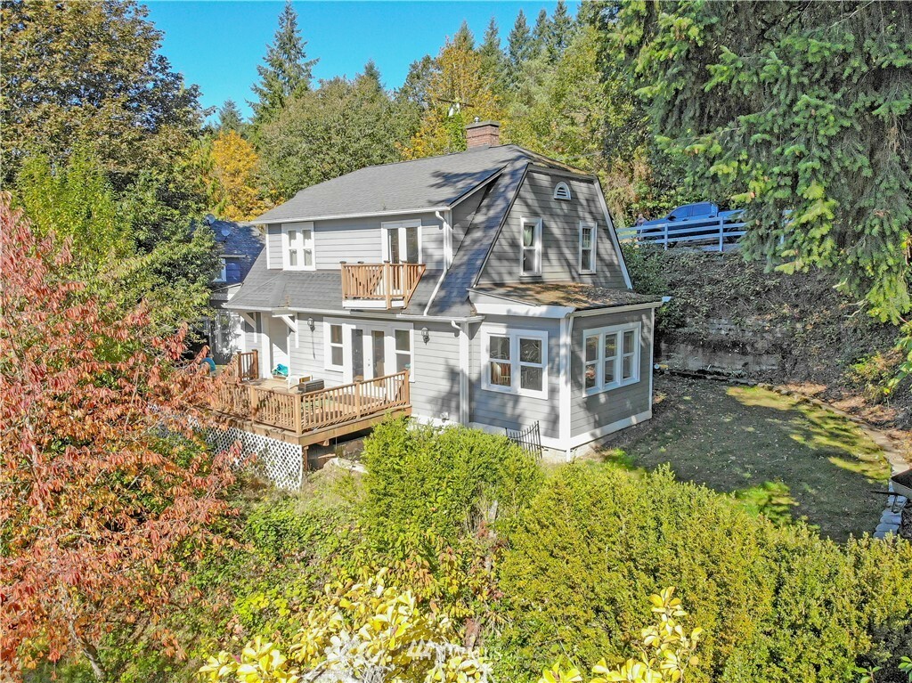 Property Photo: 477 NE Jefferson Avenue WA 98532