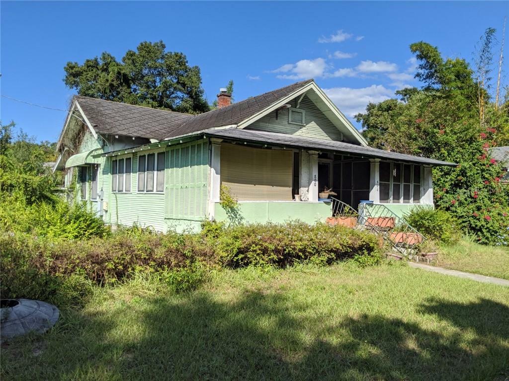 Property Photo:  800 E Genesee Street  FL 33603 