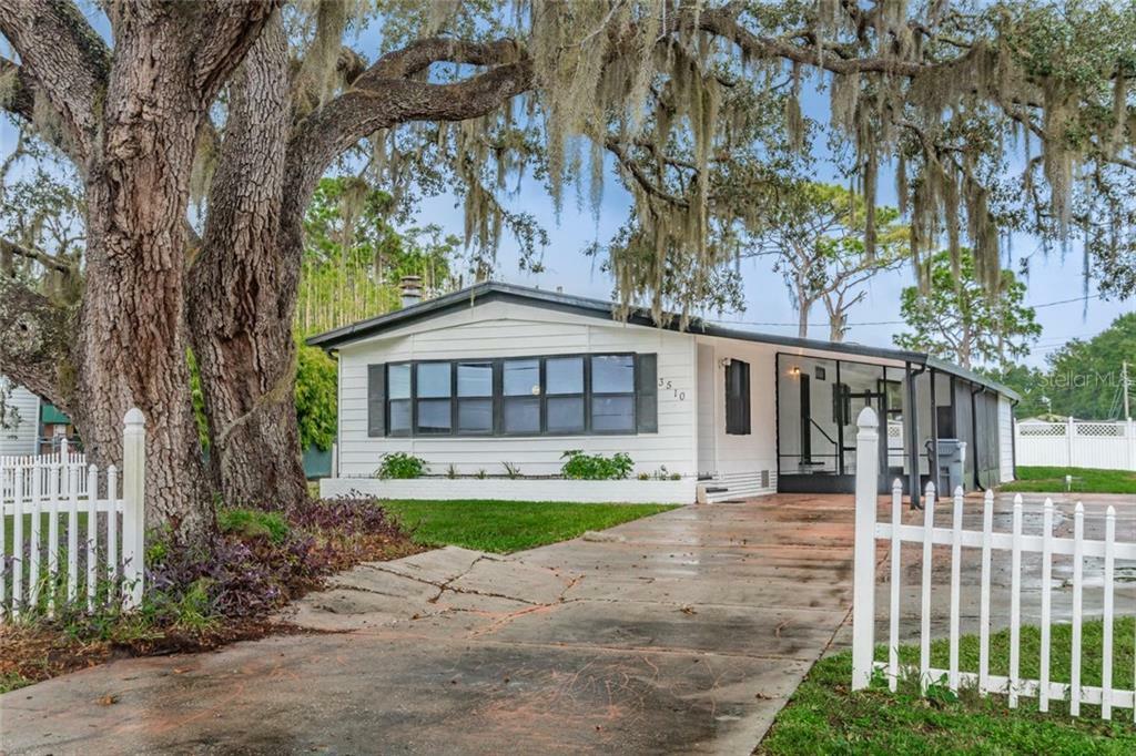 Property Photo:  3510 Island Oaks S  FL 33805 