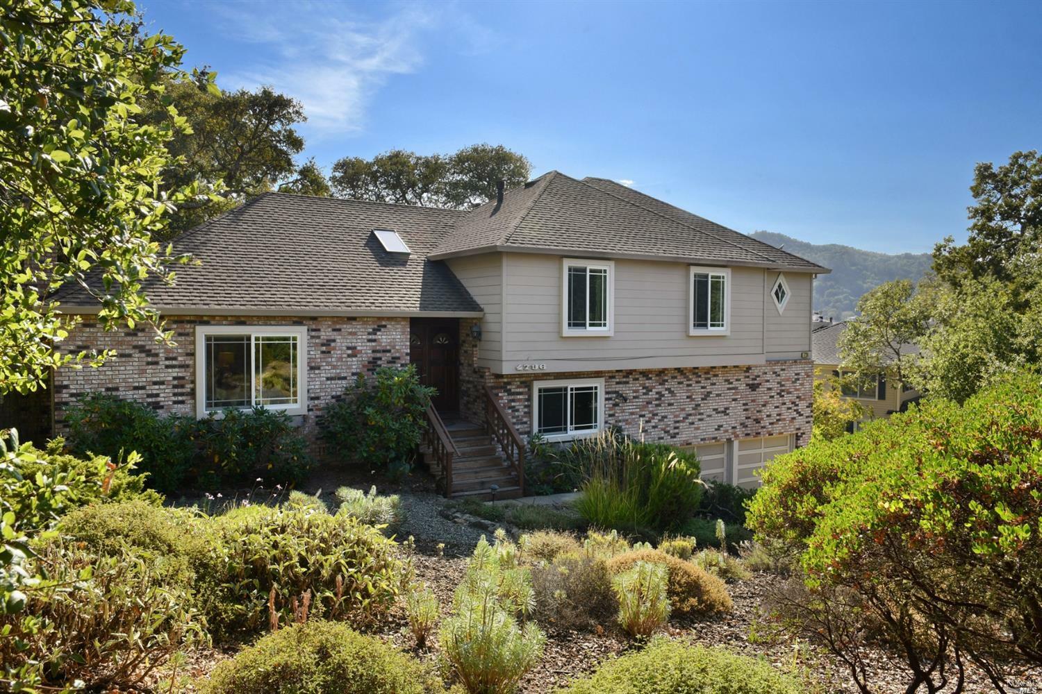 Property Photo:  4736 Woodview Drive  CA 95405 