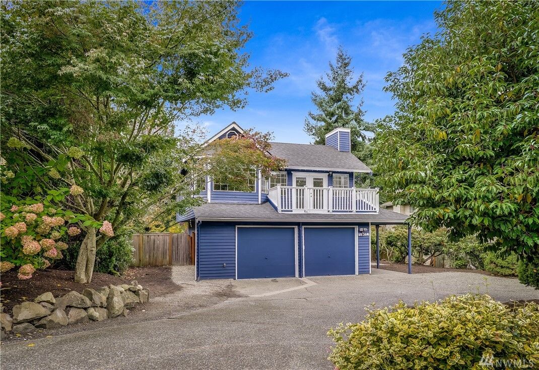 Property Photo: 12516 NE 168 Court WA 98072