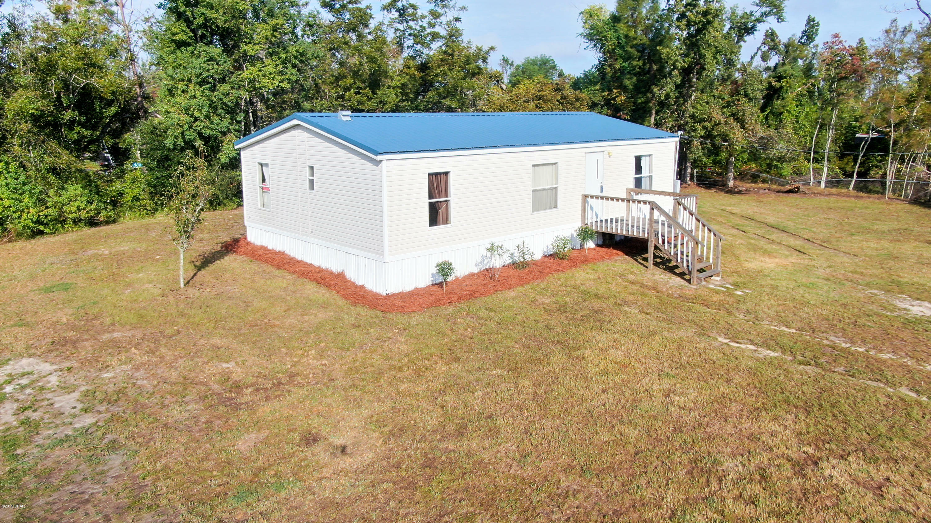 Property Photo: 6725 Cotton Lane FL 32409