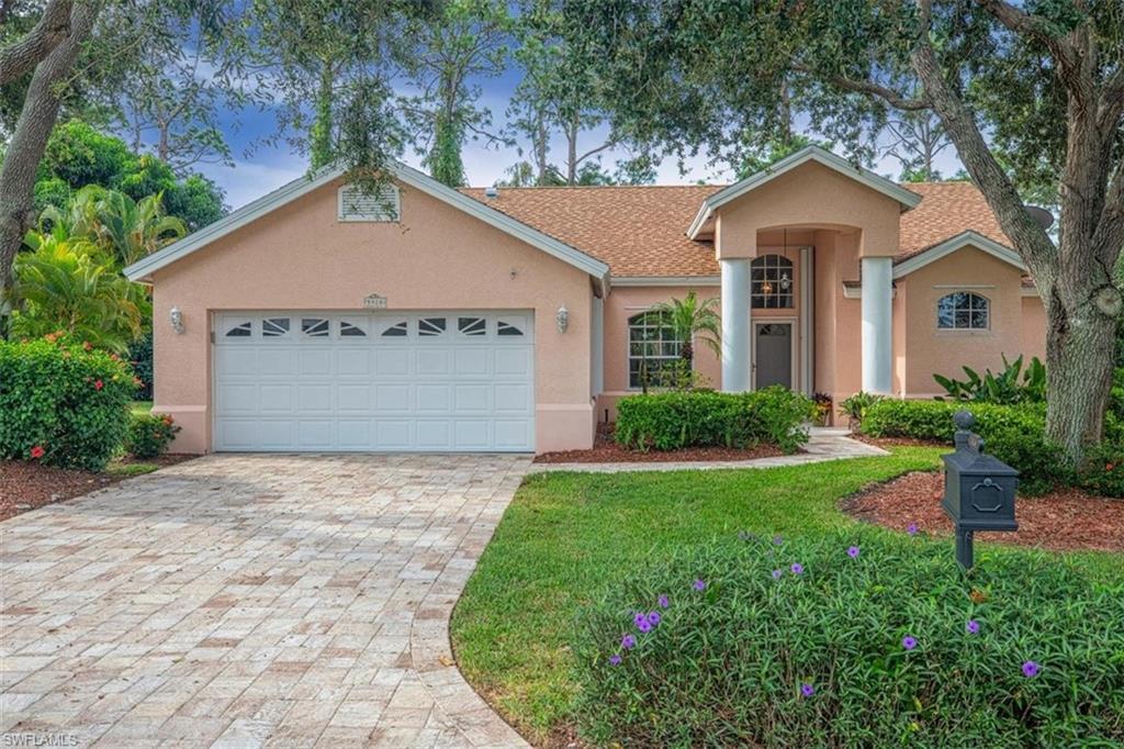 Property Photo: 5020 Brixton Ct FL 34104