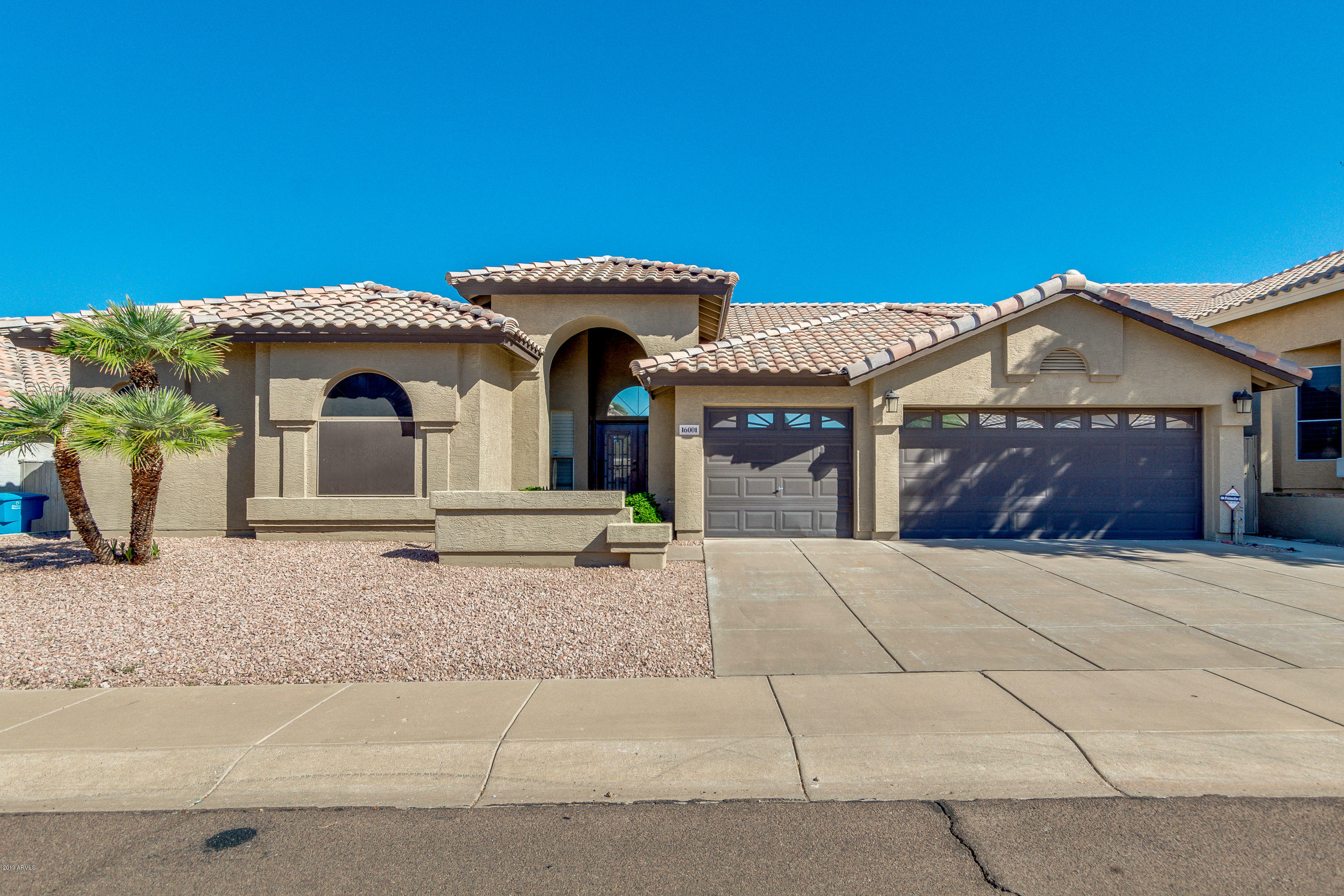 Property Photo:  16001 N 17th Way  AZ 85022 