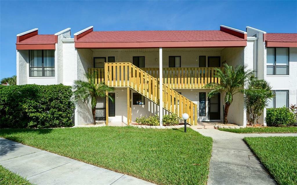 Property Photo:  1801 Gulf Drive N 186  FL 34217 