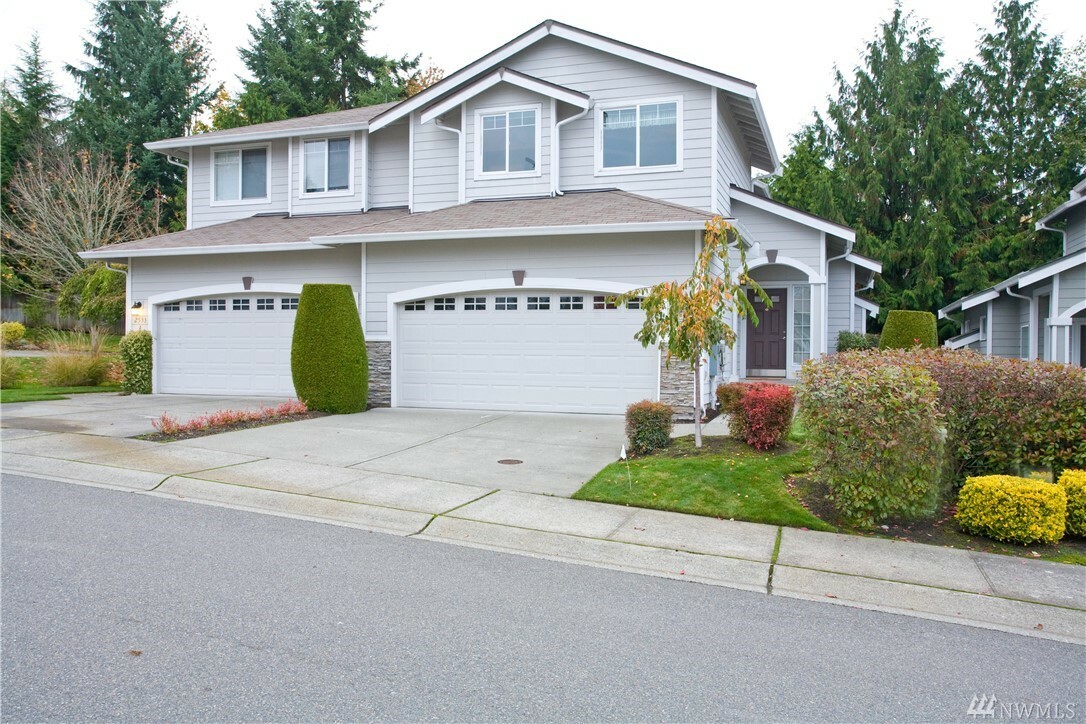 Property Photo:  2533 141st Place SW 24B  WA 98087 