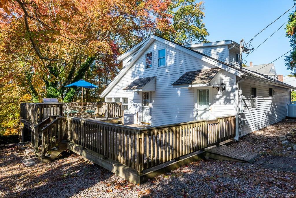 Property Photo:  38 Bayview Road  CT 06357 